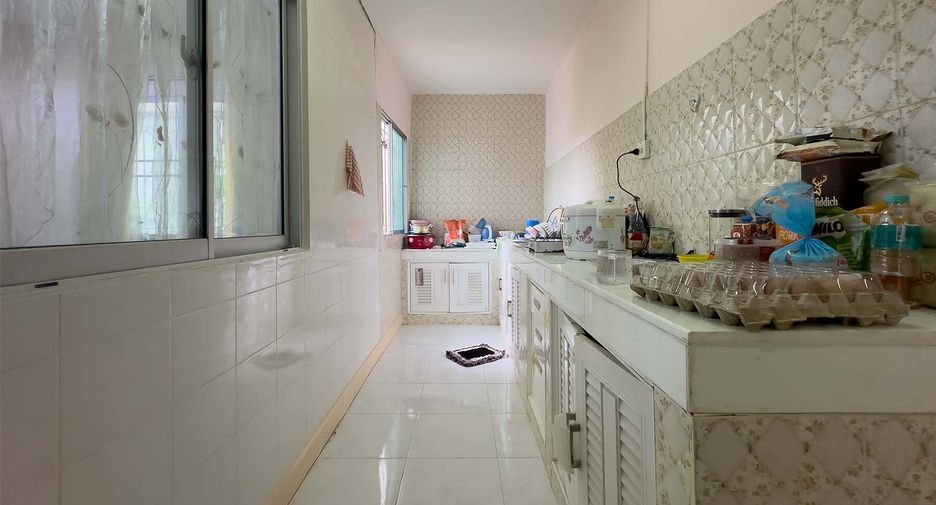 For sale 3 bedrooms house in Bang Phli, Samut Prakan
