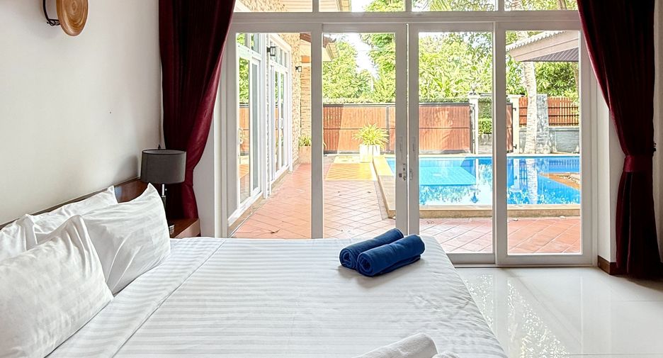 Villa en alquiler de 3 habitaciones en Mueang Phuket, Phuket