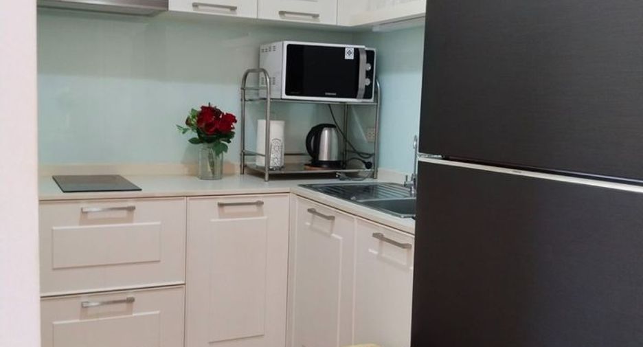 For rent 1 Beds condo in Phra Khanong, Bangkok