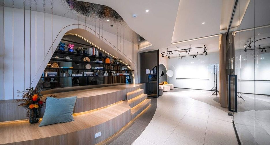 For sale 1 bed condo in Bang Kapi, Bangkok