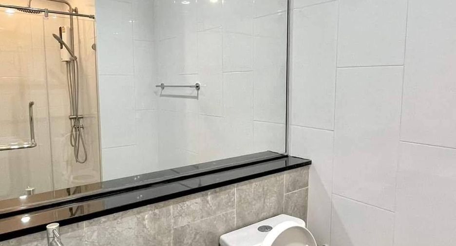 À louer 1 chambre condo à Mueang Samut Prakan, Samut Prakan