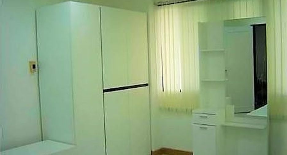 For sale and for rent 3 bedrooms condo in Chatuchak, Bangkok