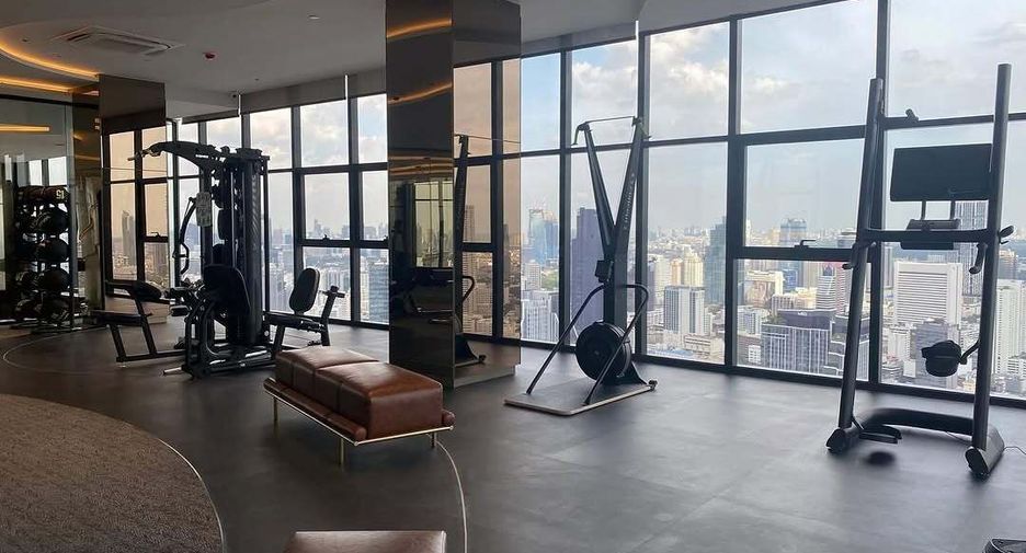 For rent 1 bed condo in Bang Rak, Bangkok