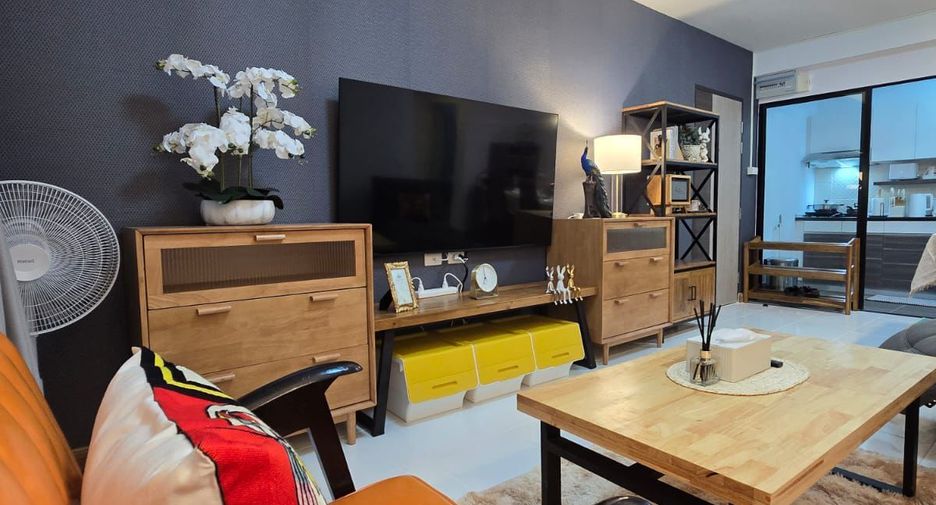 For rent 2 bedrooms condo in Mueang Phuket, Phuket