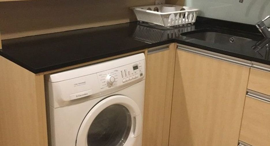 For rent 1 bed condo in Sathon, Bangkok