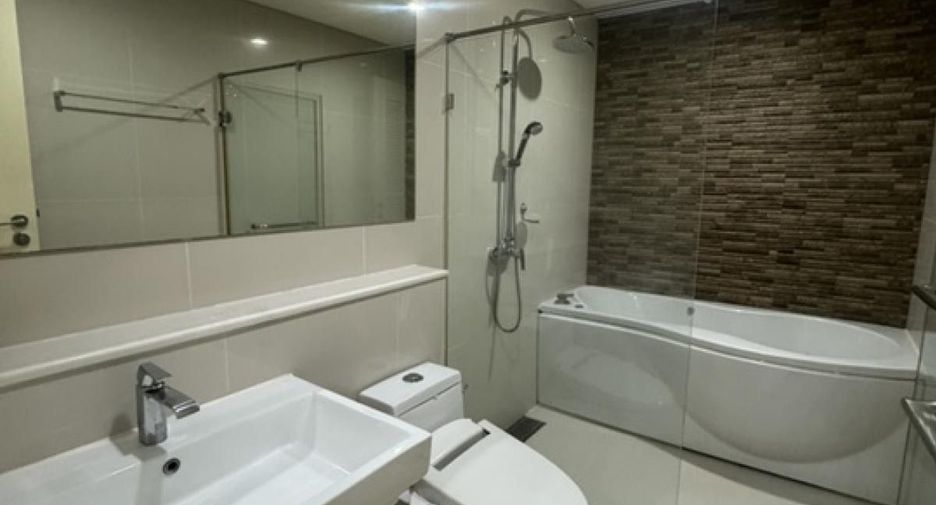 ให้เช่า 2 ห้องนอน คอนโด ใน วัฒนา, กรุงเทพฯ