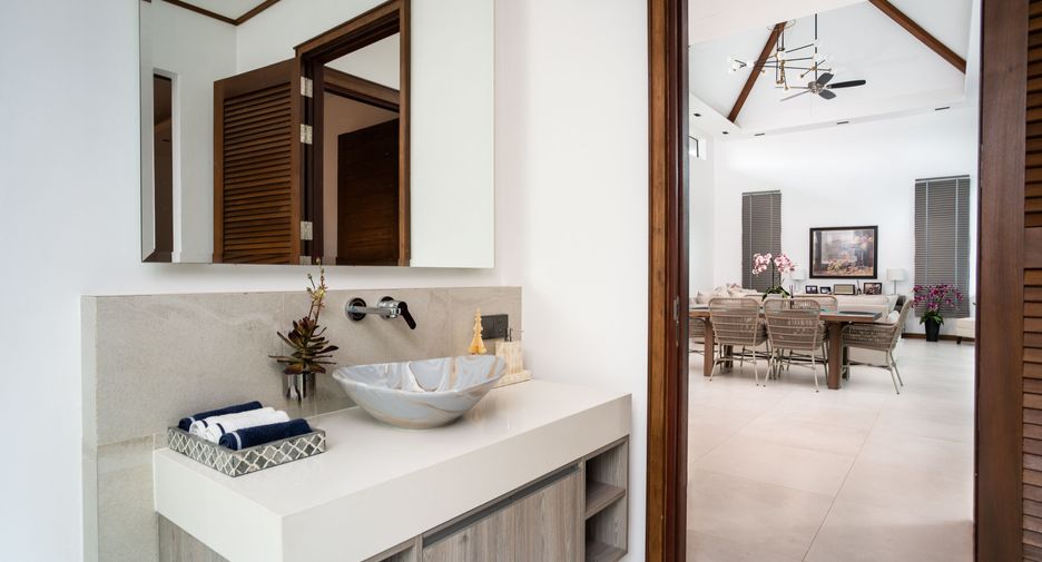 For sale and for rent 2 bedrooms villa in Thalang, Phuket