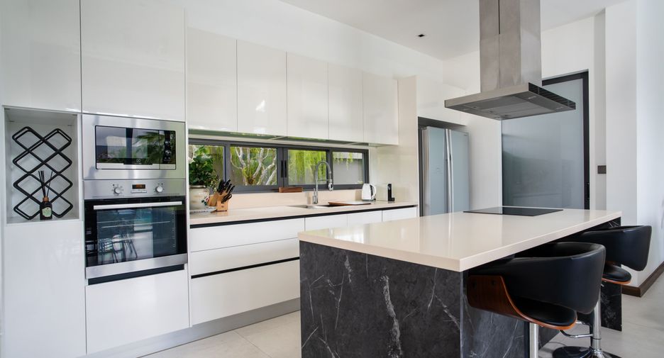 For sale and for rent 2 bedrooms villa in Thalang, Phuket