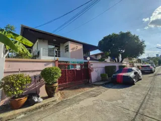 Haus zum Kauf mit 3 Zimmer in Watthana, Bangkok