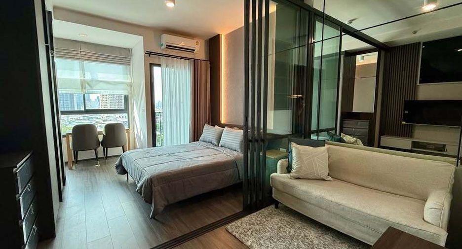 For rent studio condo in Khlong Toei, Bangkok