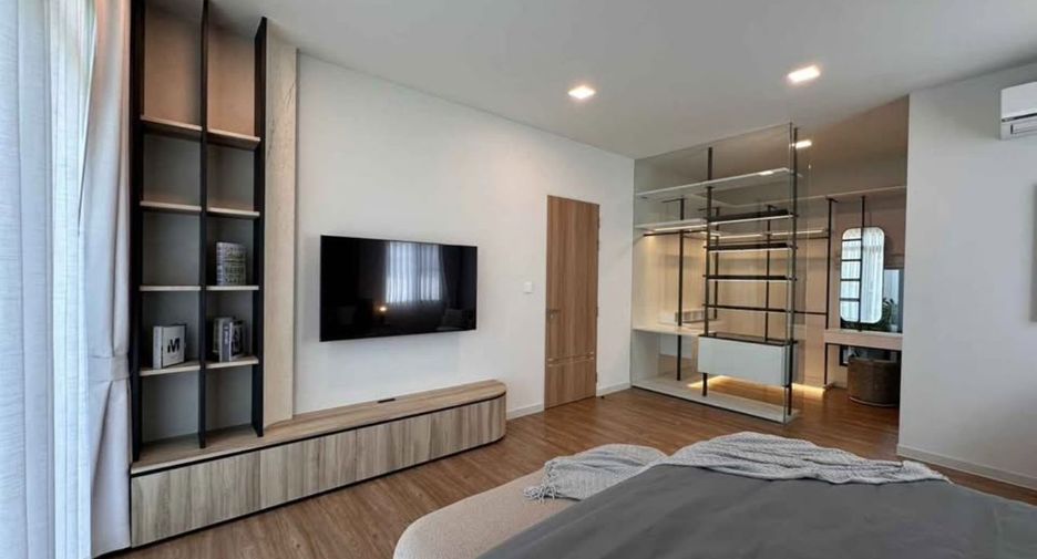 For rent 4 bedrooms house in Bang Phli, Samut Prakan