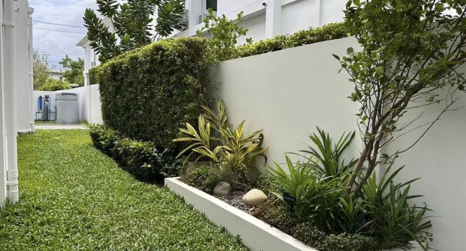 For rent 4 bedrooms house in Bang Phli, Samut Prakan