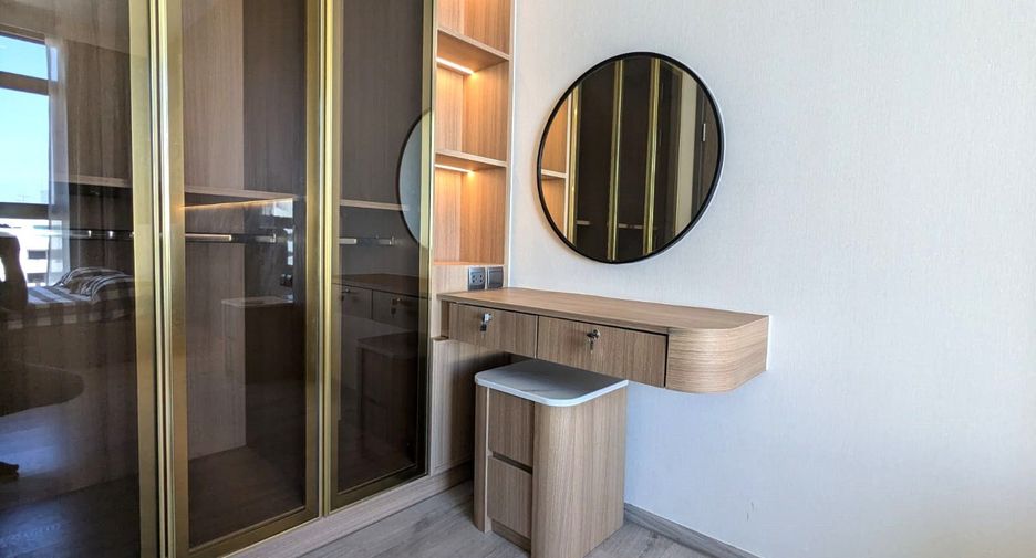 For rent 2 ベッドルーム condo in Watthana, Bangkok