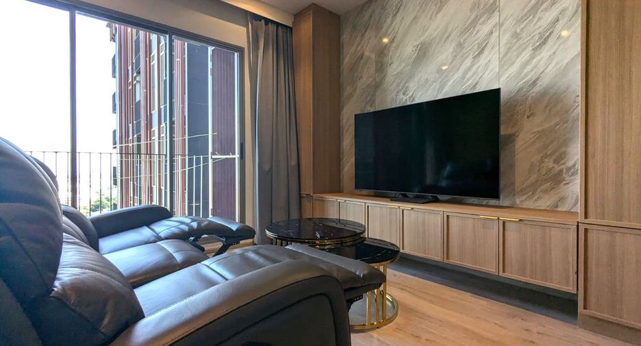 For rent 2 ベッドルーム condo in Watthana, Bangkok