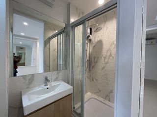 For rent 1 bed retail Space in Huai Khwang, Bangkok