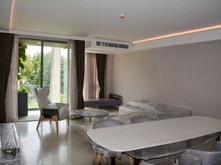 For sale 3 bedrooms condo in Watthana, Bangkok