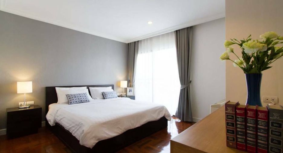 Apartamento en alquiler de 3 habitaciones en Watthana, Bangkok