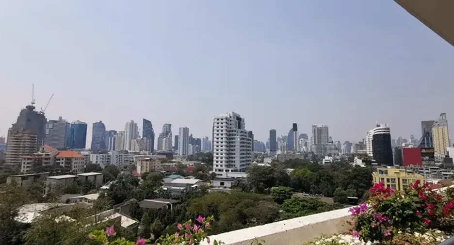出租 4 卧室 公寓 在 Watthana, 曼谷