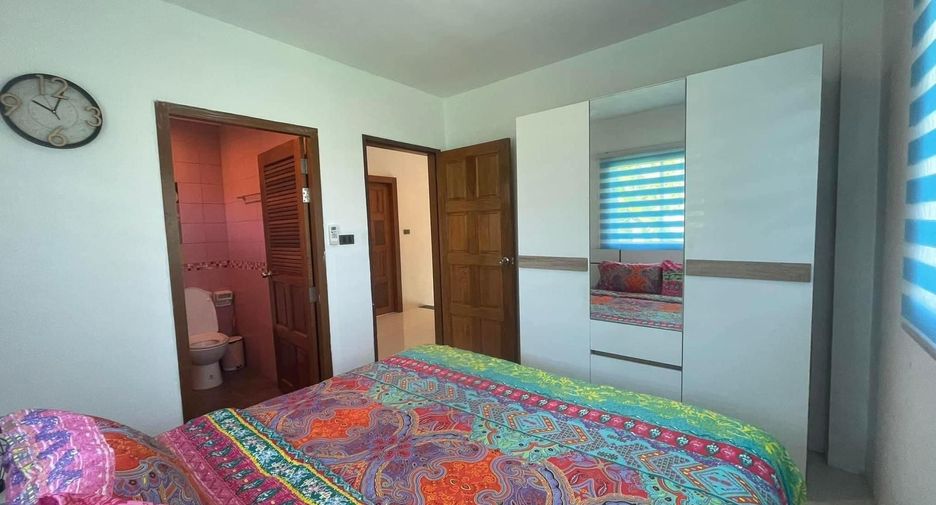 À louer 3 chambres maison à Mueang Phuket, Phuket