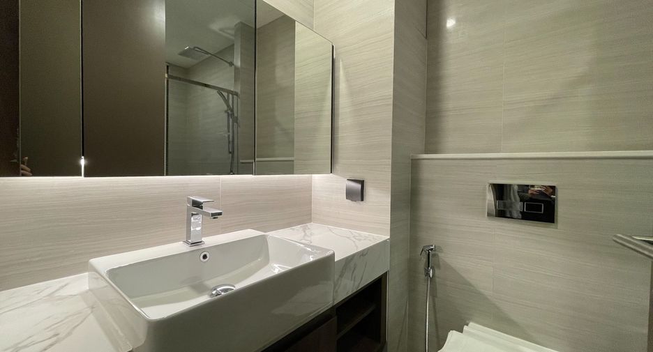 For rent 1 bed apartment in Watthana, Bangkok