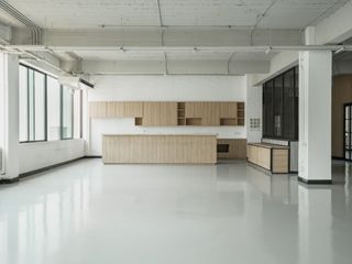 For rent office in Khlong Toei, Bangkok