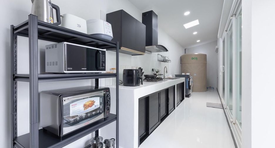 For sale and for rent 3 bedrooms house in Mueang Phuket, Phuket