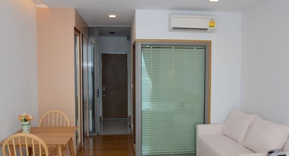 Wohnung zur Miete mit Studio in Sathon, Bangkok