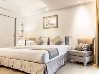 For rent studio condo in Khlong Toei, Bangkok