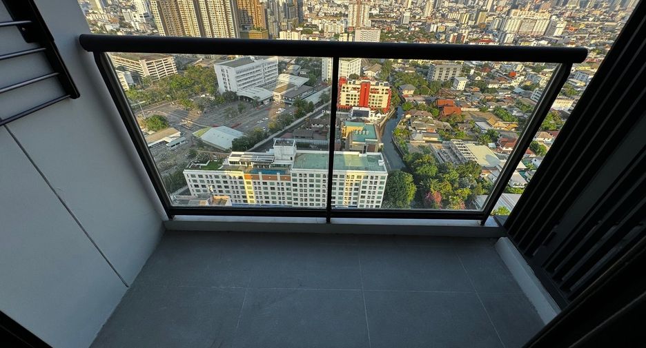À vendre et à louer 1 chambre condo à Phaya Thai, Bangkok