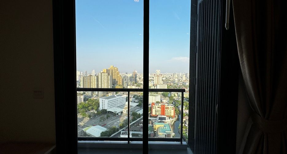 À vendre et à louer 1 chambre condo à Phaya Thai, Bangkok
