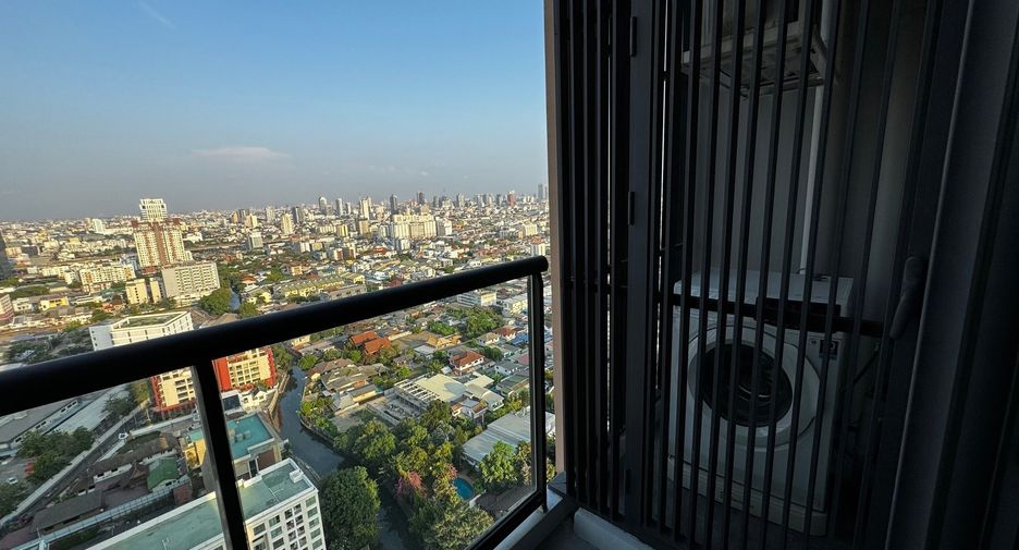 À vendre et à louer 1 chambre condo à Phaya Thai, Bangkok