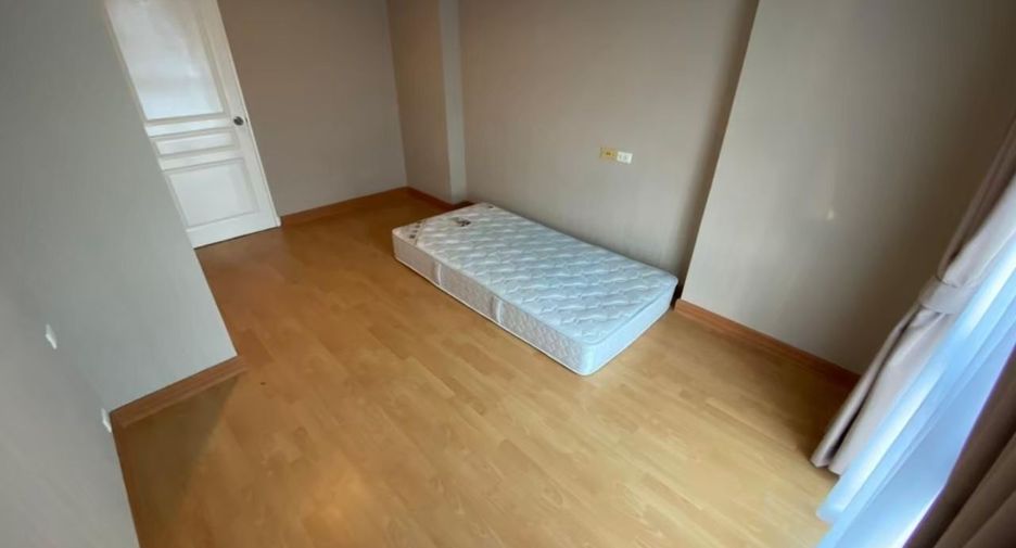Wohnung zum Kauf mit 2 Zimmer in Yan Nawa, Bangkok