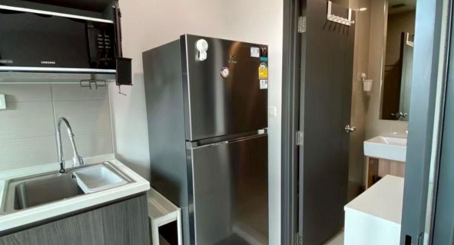 À vendre et à louer studio condo à Bang Na, Bangkok