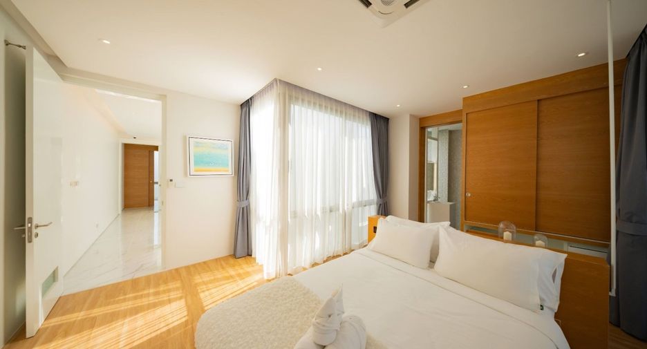 For sale 4 bedrooms townhouse in Thalang, Phuket
