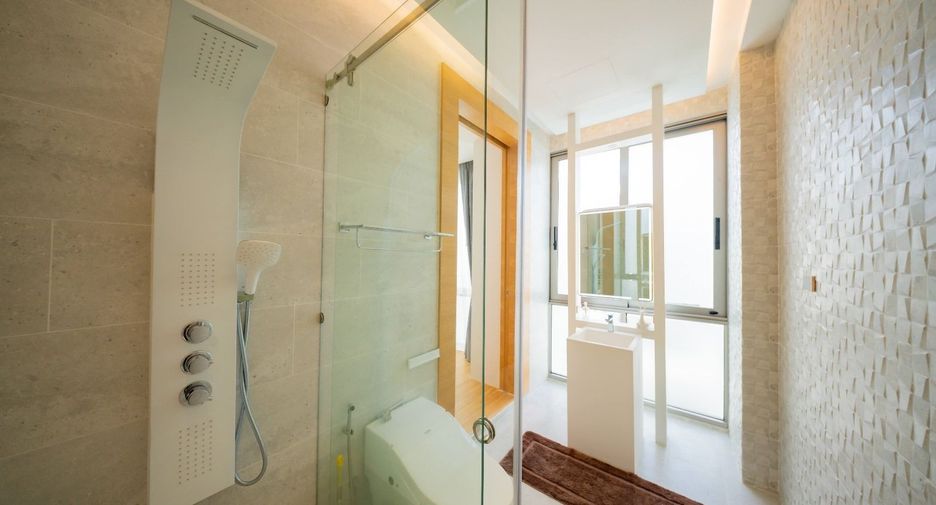 For sale 4 bedrooms townhouse in Thalang, Phuket