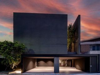Casa en venta de 4 habitaciones en Lat Phrao, Bangkok