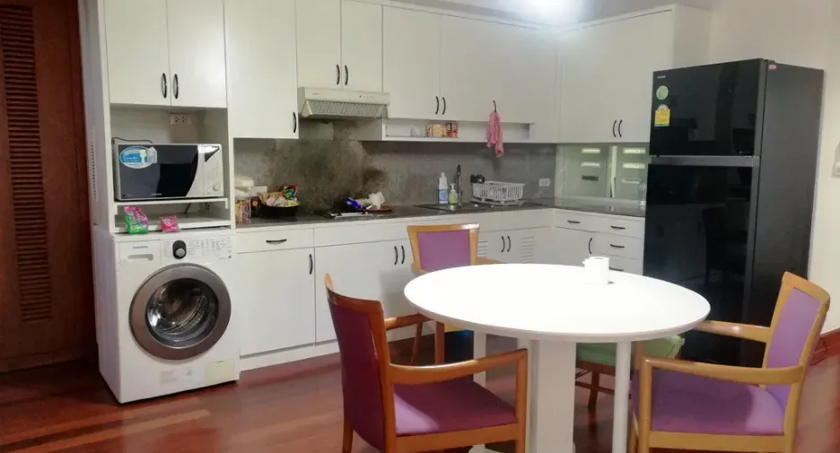 Condo en alquiler de 2 habitaciones en Pathum Wan, Bangkok
