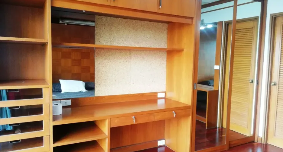 Condo en alquiler de 2 habitaciones en Pathum Wan, Bangkok