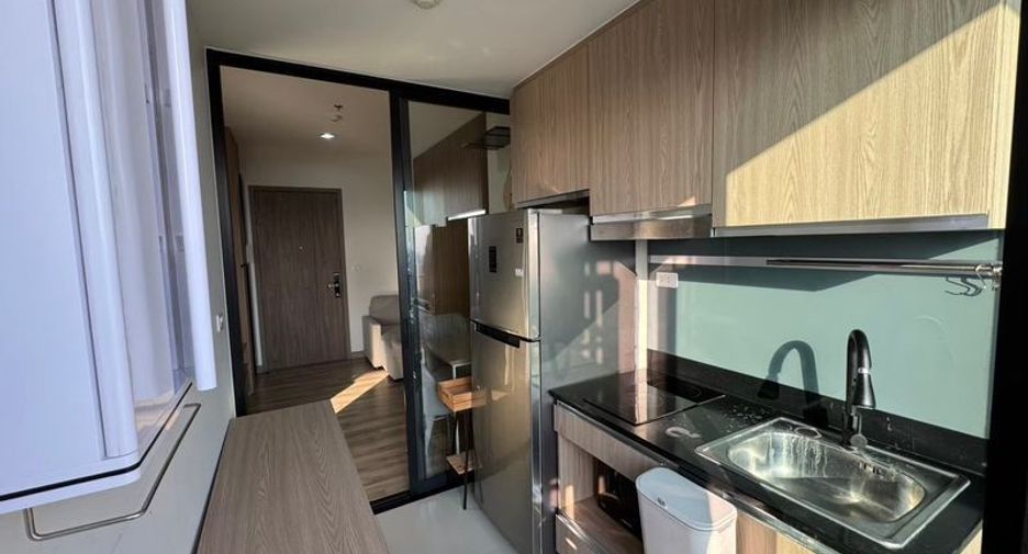 Wohnung zur Miete mit 1 Zimmer in Mueang Samut Prakan, Samut Prakan