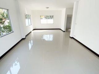 出售 和 出租 3 卧室 独立屋 在 Bang Sao Thong, Samut Prakan