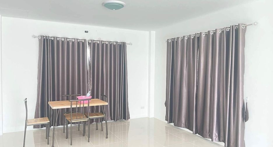 À vendre et à louer 3 chambres maison à Bang Sao Thong, Samut Prakan