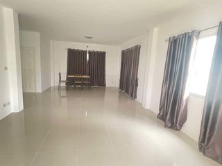 For sale and for rent 3 bedrooms house in Bang Sao Thong, Samut Prakan