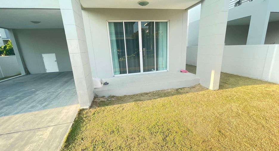 À vendre et à louer 3 chambres maison à Bang Sao Thong, Samut Prakan