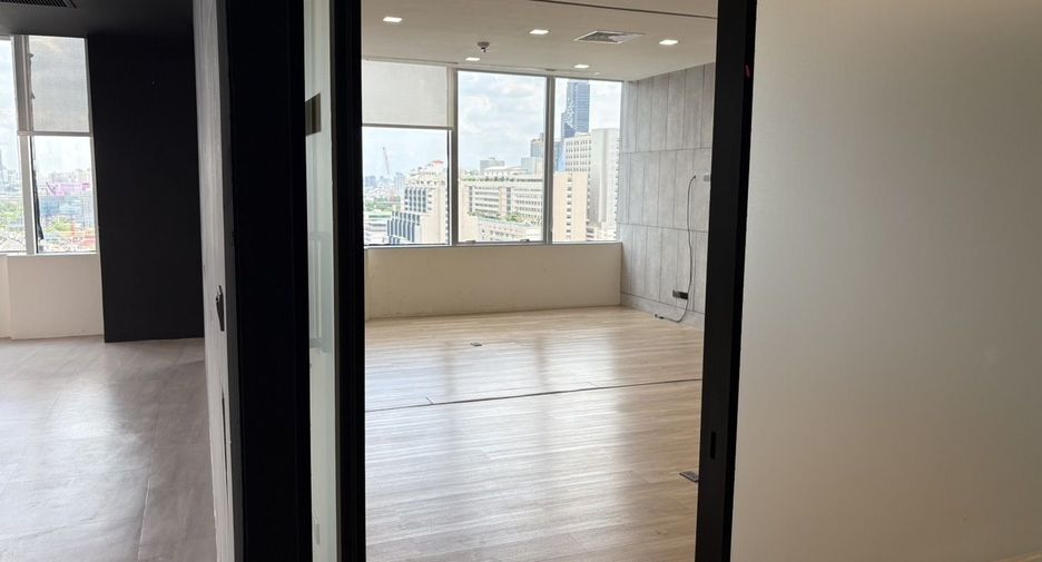 Oficina en alquiler en Pathum Wan, Bangkok