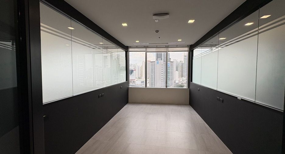 Oficina en alquiler en Pathum Wan, Bangkok