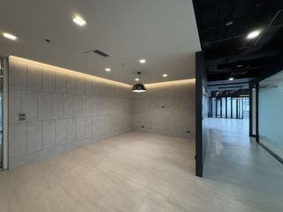 Аренда офис в Патхум Щан, Бангкок