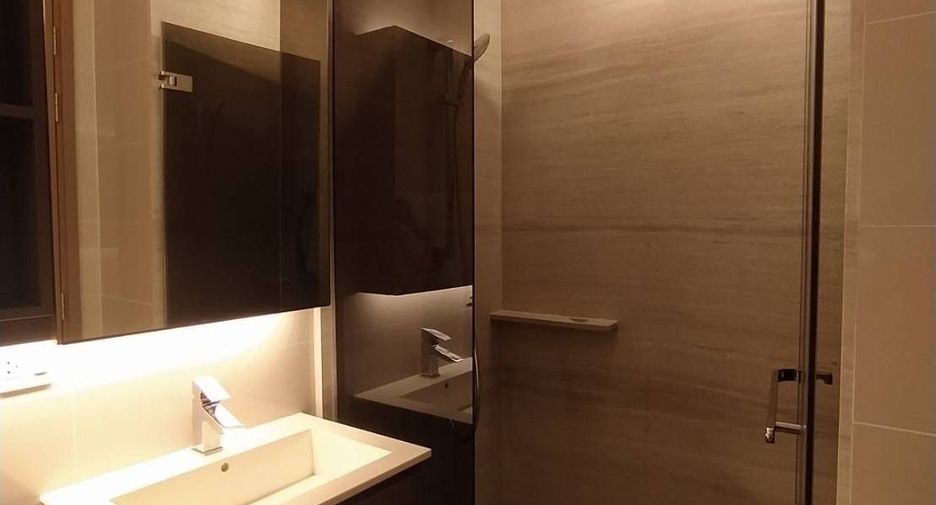 For rent and for sale 1 bed condo in Khlong Toei, Bangkok