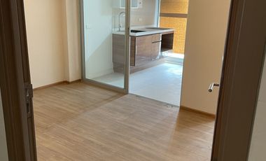 For sale 1 bed condo in Yan Nawa, Bangkok