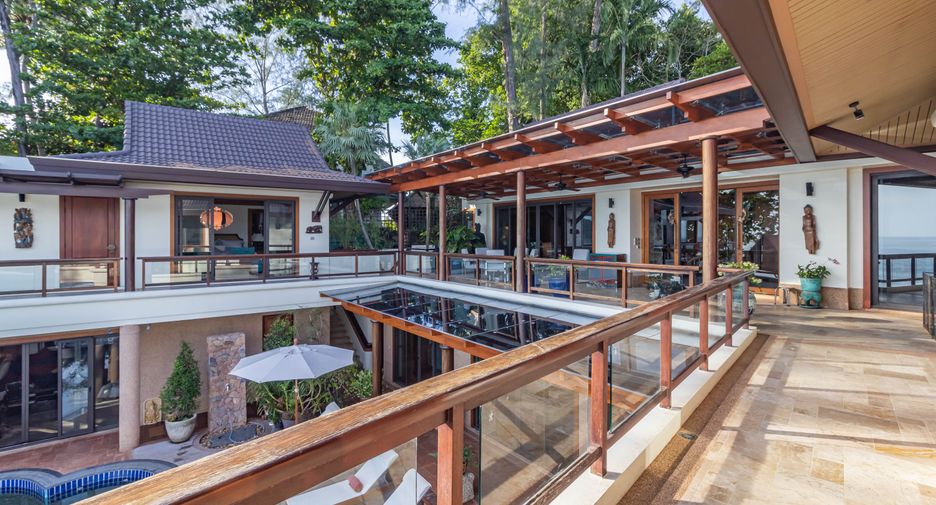 For sale 4 bedrooms villa in Mueang Phuket, Phuket