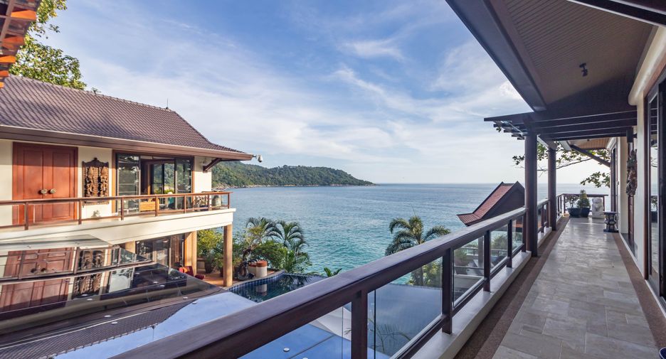 For sale 4 bedrooms villa in Mueang Phuket, Phuket